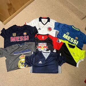 Boys Soccer Jersey Bundle / Messi / RedBulls.  All boys jerseys sz. large